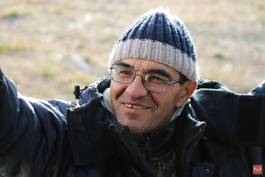 Иван Иванов