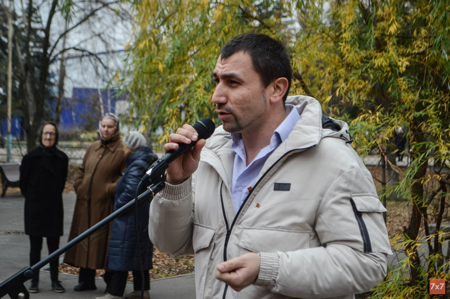 %D0%A0%D1%83%D1%81%D0%BB%D0%B0%D0%BD%20%D0%91%D0%B0%D1%85%D1%82%D0%B5%D0%B5%D0%B2