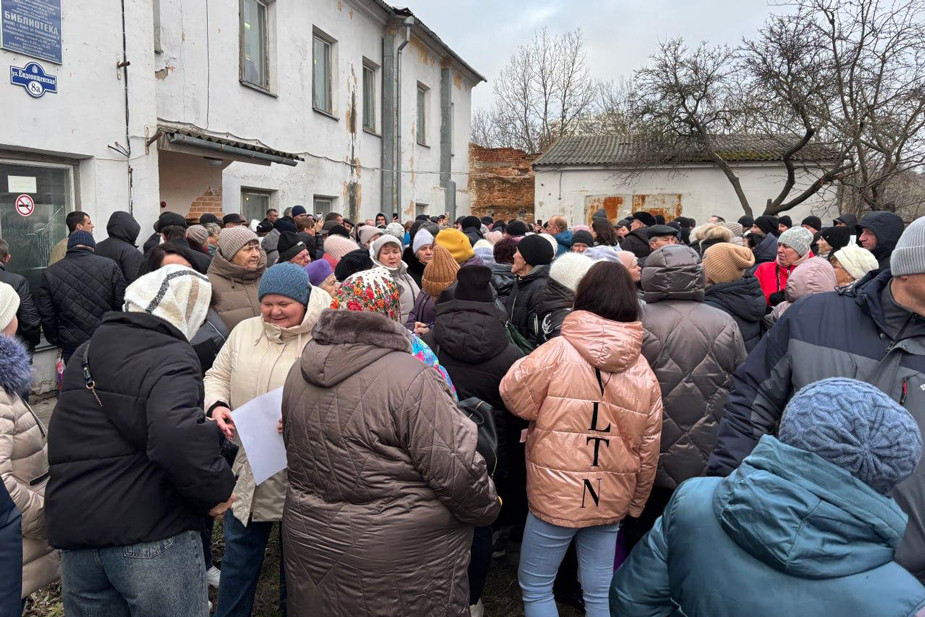 Участники схода в Курске, 3 декабря 2025 года. Фото: telegram-канал Владимира Синельникова