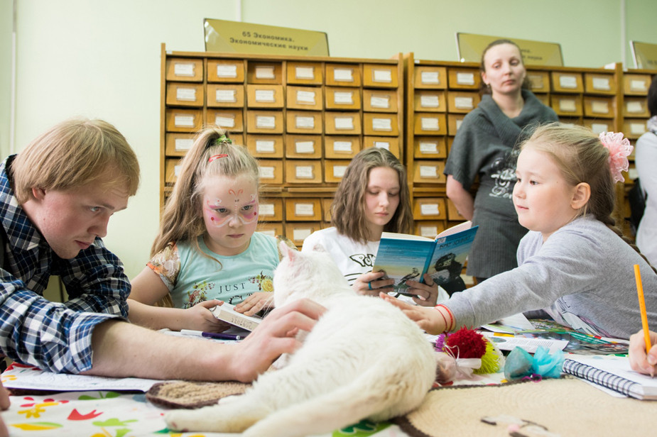 Урок доброты с детьми в библиотеке