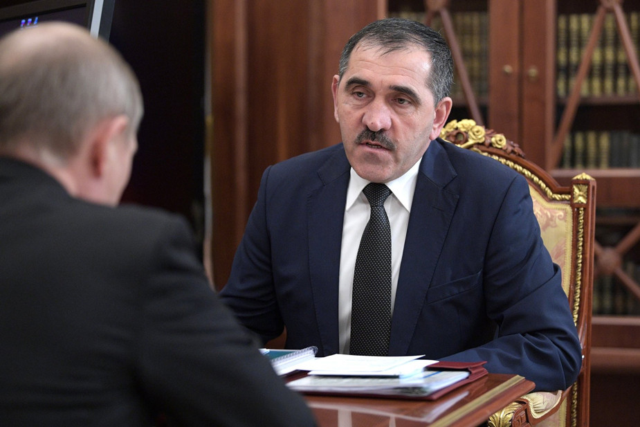 Юнус-Бек Евкуров