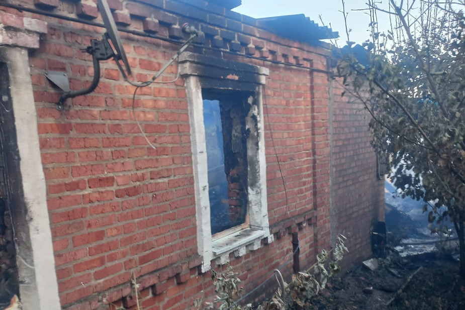 Сгоревший дом семьи Косыгиных в Аксае, Ростовская область. Фото предоставлено героями материала