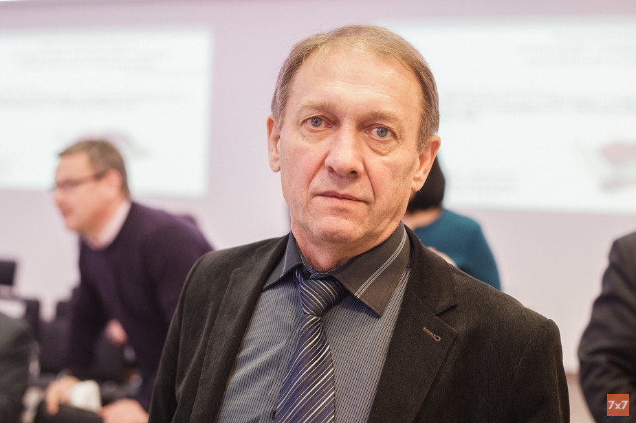 Александр Веселов