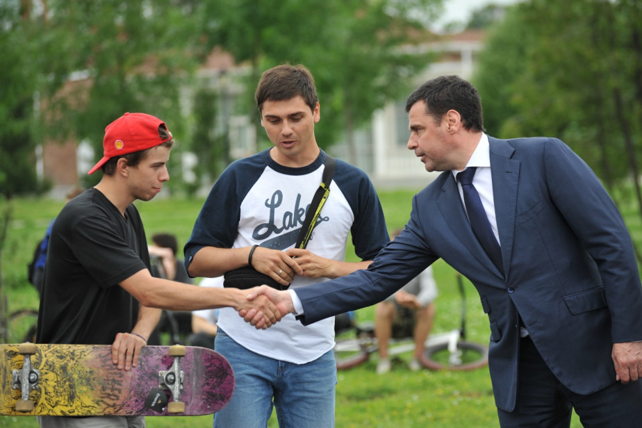 Дмитрий Миронов на открытии скейт-парка в Ярославле