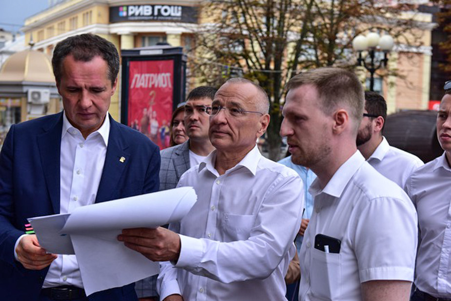 Экс-мэр Белгорода Юрий Галдун с губернатором области Вячеславом Гладковым