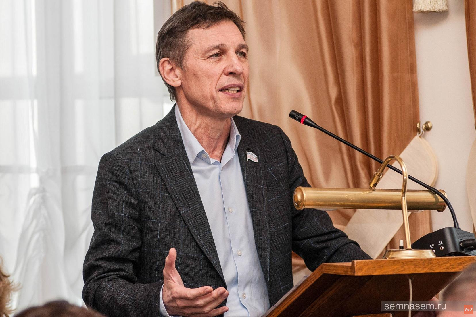 Самовыдвиженец Владимир Михайлов