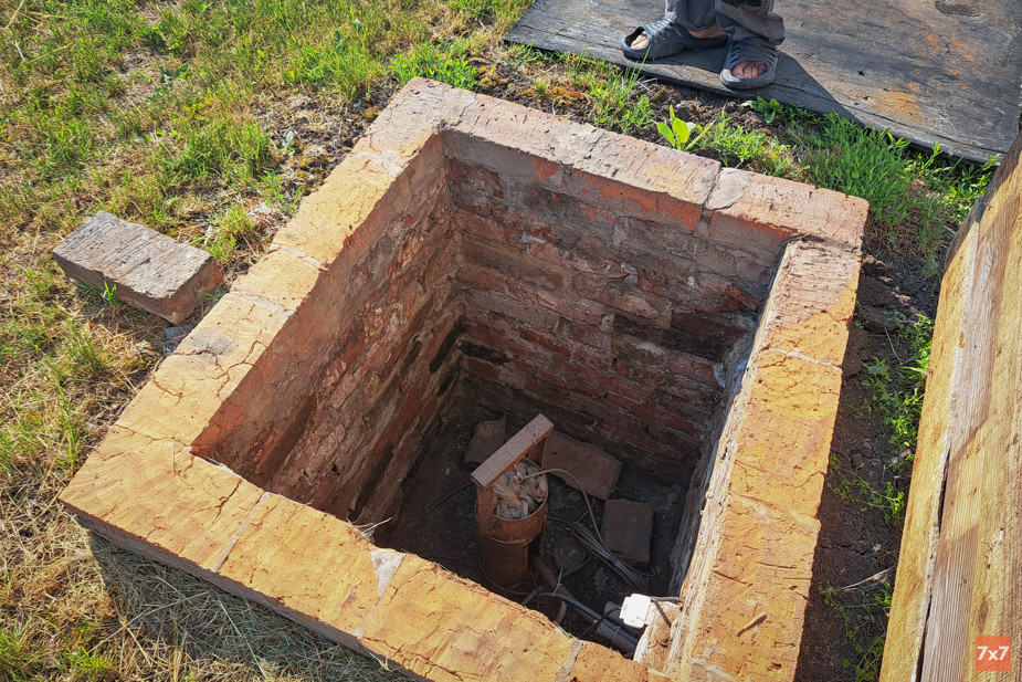 Вода из скважин на участках непригодна для питья. Фото «7х7»