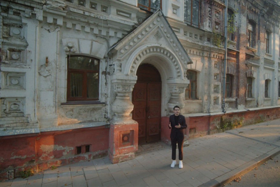 Кадр из фильма Артура Стажкова