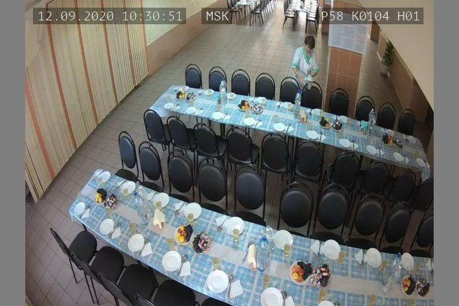 Скриншот видеозаписи с камер наблюдения на УИК № 104 в Пензе 12 сентября 2020