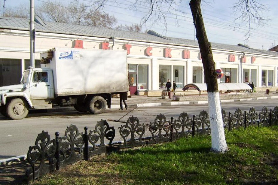 Вологда. Демонтированные чугунные ограды. Фото wikimapia.org