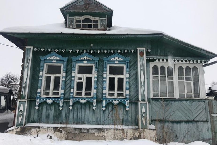 Дом, который артисты хотят перевезти из Коврова