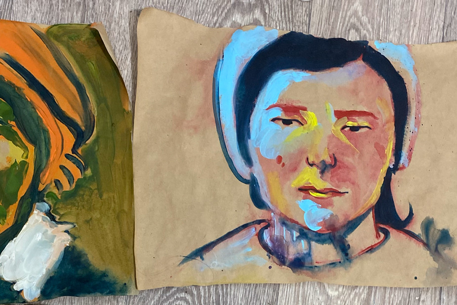 Портрет бабушки Радны на развороте зина. Фото из личного архива художницы