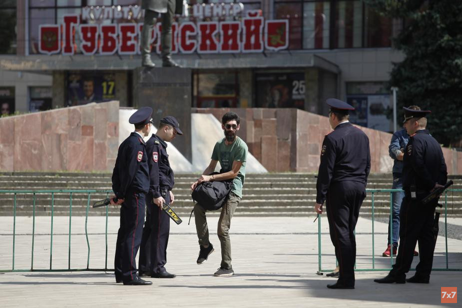 %D0%9F%D0%B8%D0%BA%D0%B5%D1%82%20%D1%81%D0%BE%D0%BB%D0%B8%D0%B4%D0%B0%D1%80%D0%BD%D0%BE%D1%81%D1%82%D0%B8%20%D1%81%20%D0%BC%D0%BE%D1%81%D0%BA%D0%BE%D0%B2%D1%81%D0%BA%D0%B8%D0%BC%D0%B8%20%D0%BF%D1%80%D0%BE%D1%82%D0%B5%D1%81%D1%82%D1%83%D1%8E%D1%89%D0%B8%D0%BC%D0%B8%20%D0%B2%20%D0%A1%D0%BC%D0%BE%D0%BB%D0%B5%D0%BD%D1%81%D0%BA%D0%B5