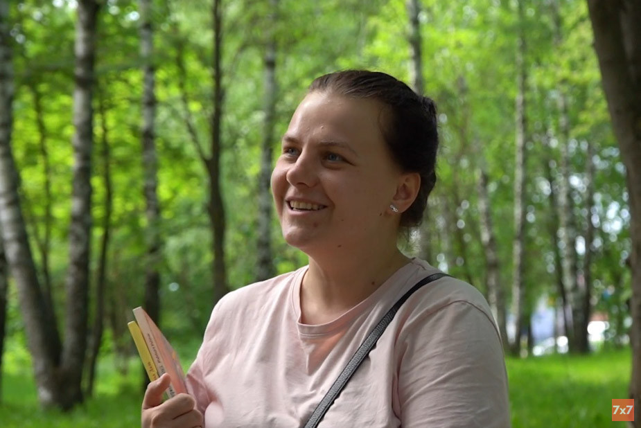 Беженка Ольга хочет найти работу и остаться в Переславле с мужем и дочерью