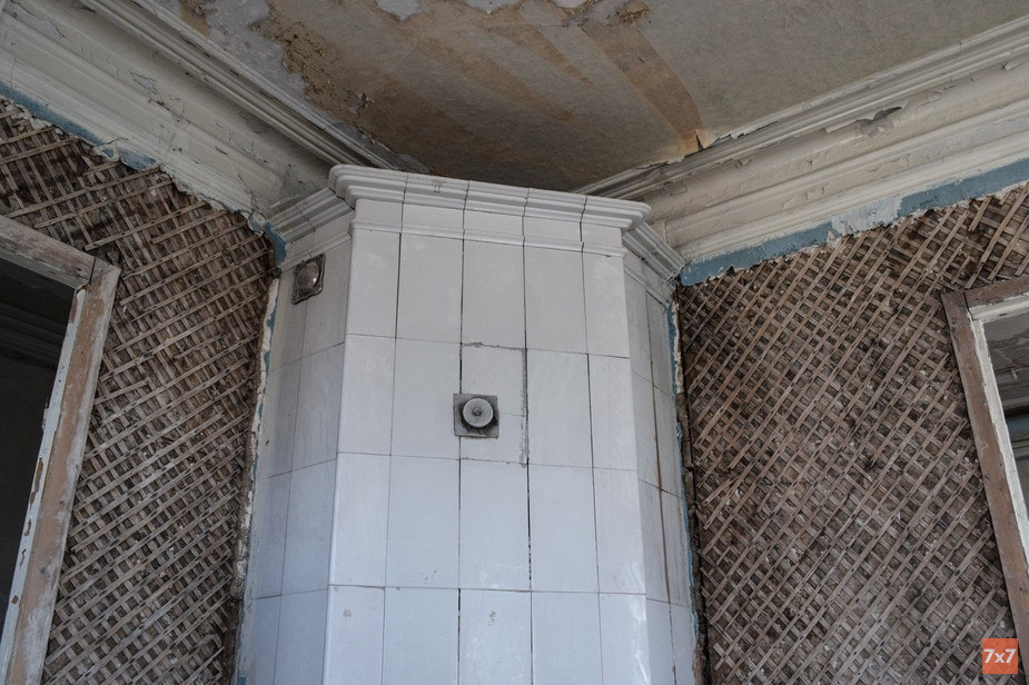 Печь в доме Никуличева