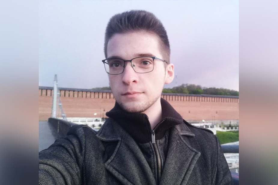 Сергей Командиров