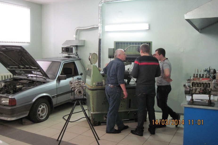 Мастерская бывшего Великоустюгского автотранспортного техникума